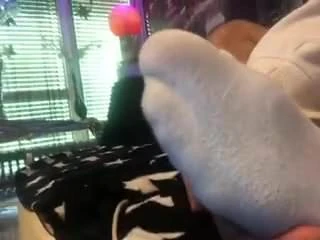 Sniff and lick my feet