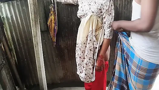 Beautiful young gf hot outdoor sex video
