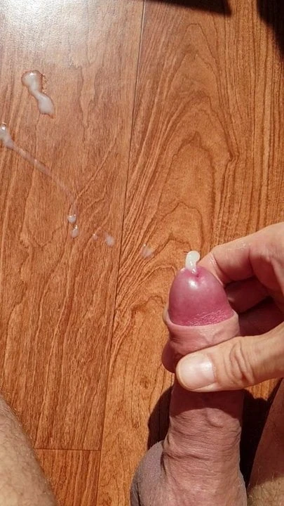 Slow cum with cock ring