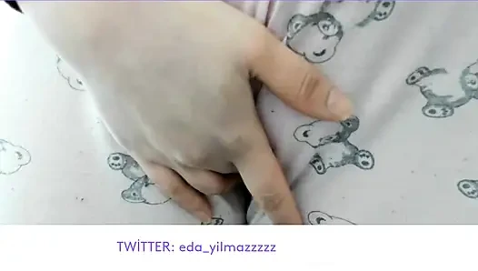 MASTURBATE WITH PAJAMAS- RUBBING PUSSY WITH PAJAMAS- CAMELTOE