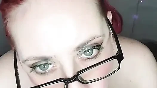 The Nerd Girl in Your Class Just Wants to Lose Her Virginity!!!