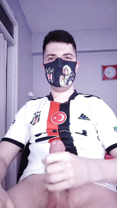 Turkish Jersey Masturbation at Home Cumshot