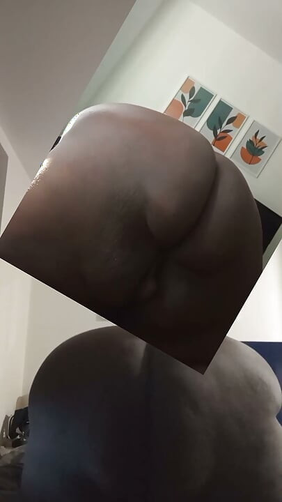 Solonude23