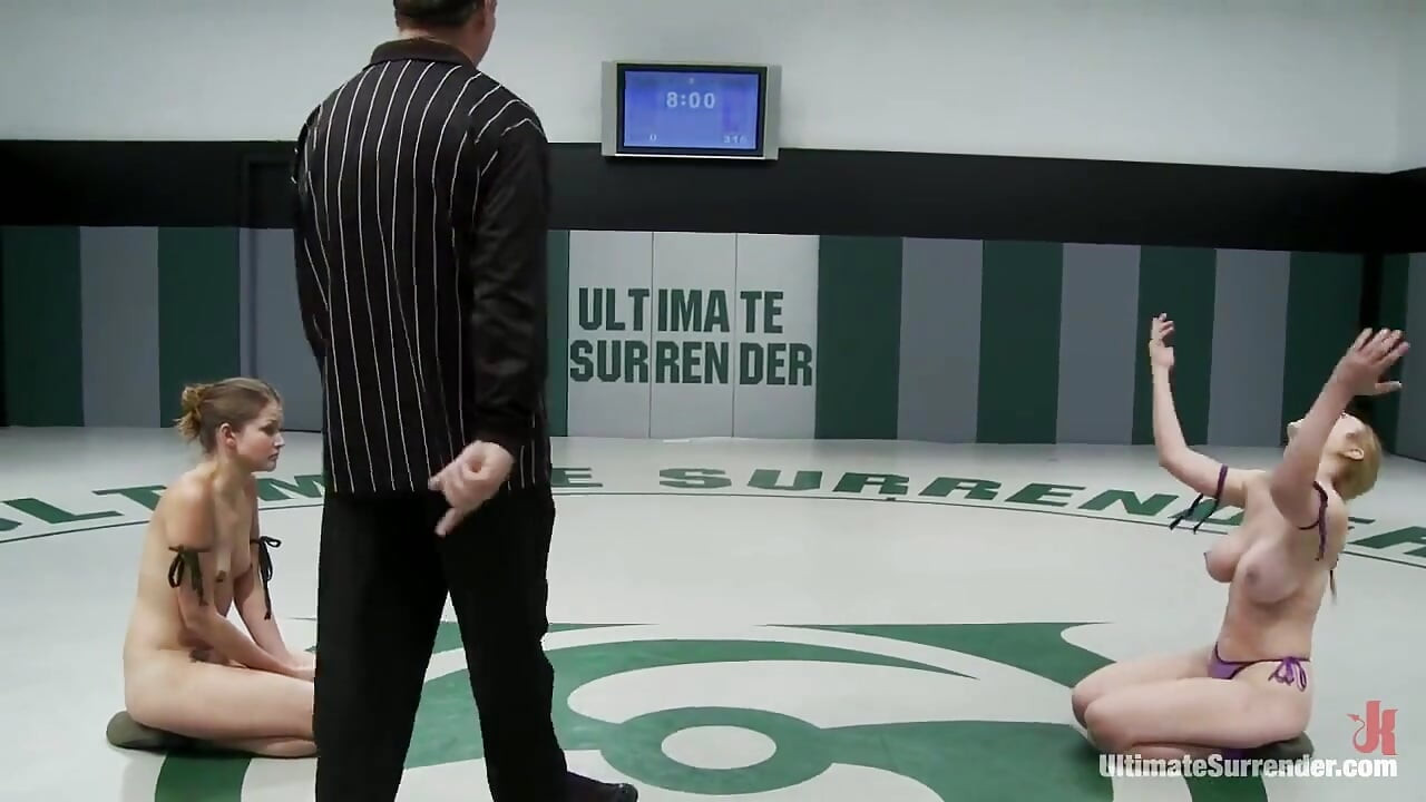 Darling le Grappler (2-0) vs Allie the Hazer Haze (0-0)