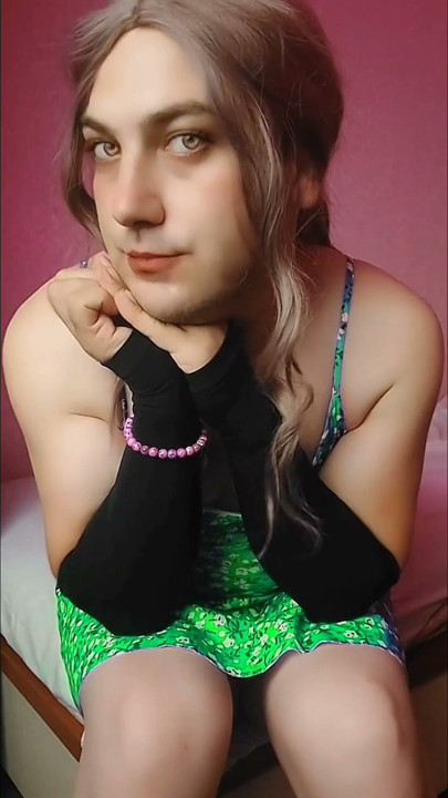 Ladyboy bombasse face pure modèle beauté cosplayeuse crossdresser | Clip 1