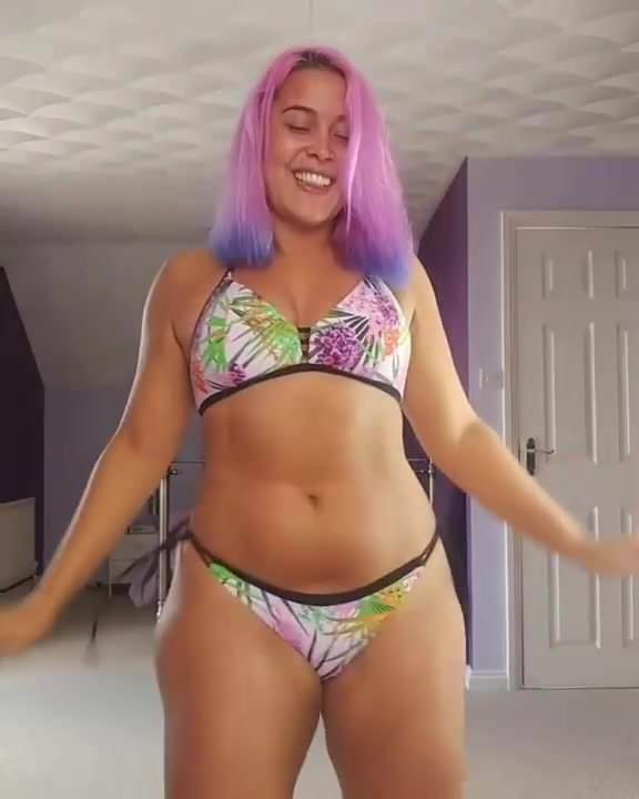 Sexiest chubby dancer. SUPER ASS.
