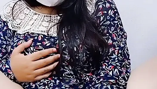 perempuan desa sexsi menggoda colmek