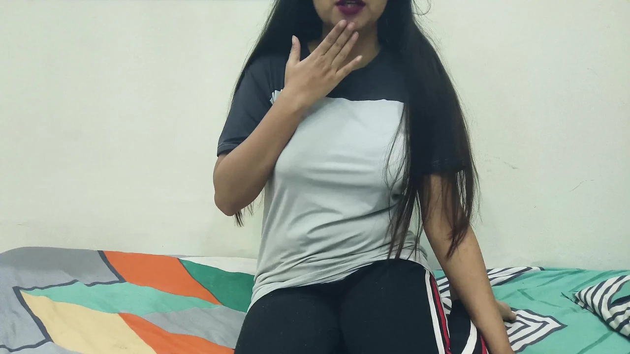 Your Saara Step Gives First Experience to Step Brother to Dump Her GF