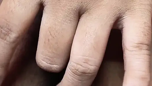 Desi girl pussy fringering videos