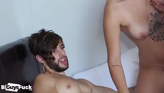 Bi Guy Takes All 9 Inches of Thick Kellan Hartmann