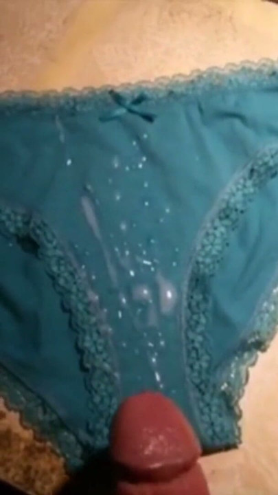 My strong pennis cumshots on my stepsister penties | Clip 2