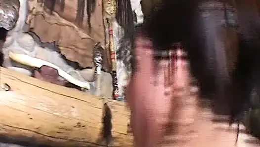 Retro Seks Olgun Kız Büyük Penisi Emiyor