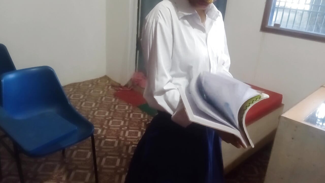 Ινδή φοιτήτρια κάνει σεξ με δάσκαλο Χίντι Ήχος