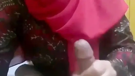 Awek Melayu делает минет