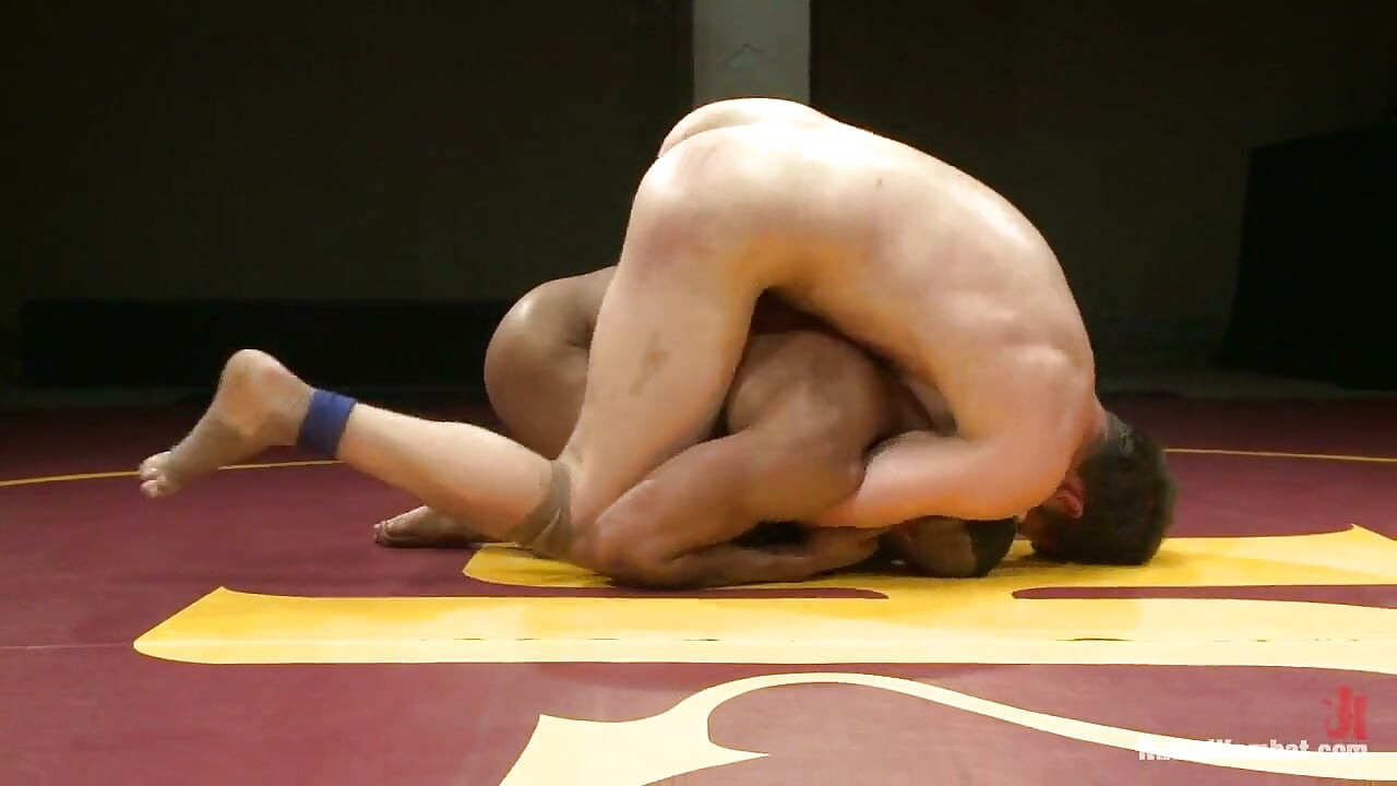Hayden the Swank Richards Vs Troy the Tank Sparks
