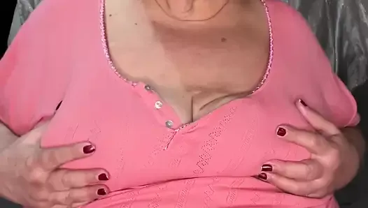 Beautiful blonde cougar granny has very hot desires and her pussy is wet