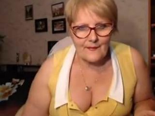 Webcam nenek pirang