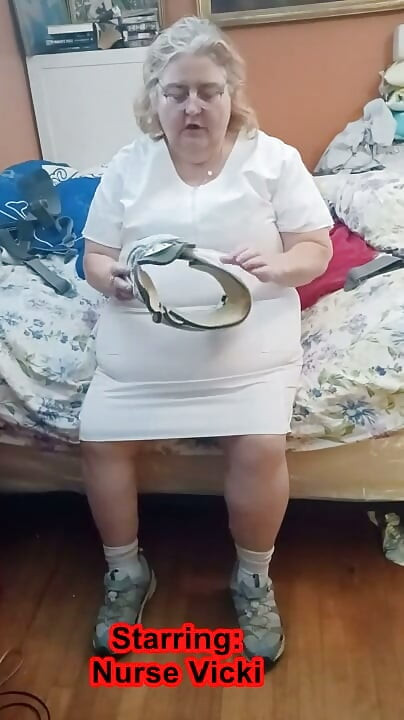 불쌍한 간호사 비키의 시작 또는 1부