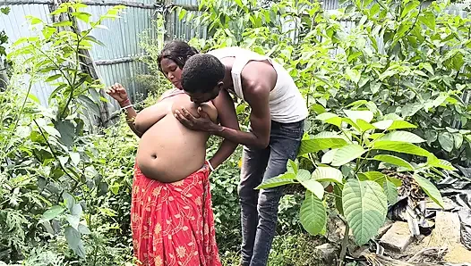 Jungle mein wife ki nai style mein chudai ki fouking big Ass