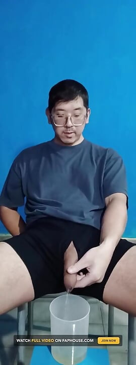 First Time Doing a Piss Video
