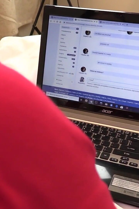 Sexy cougar MILF and young boy fuck on a date