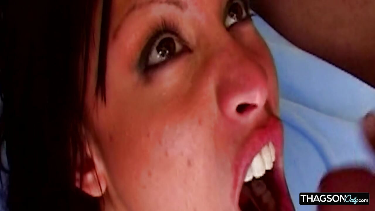 Horny MILF Fingers Her Dripping Wet Pussy to Explosive Orgasm