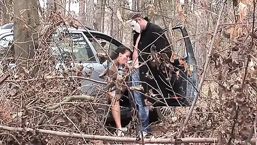 Seks anal ganas di dalam mobil sama pelacur jalang!!