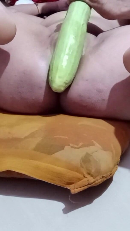 Sexy wife ki chut me 9 inch ka khira dala really bhabhi enjoying my wife | Clip 1