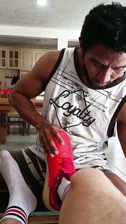 After Gym Feet Worship and Cum