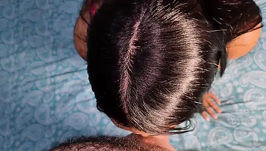 Aku belajar nyepong kontol berkat sahabatku, dia meminjamkan aku pacarnya dan begitulah cara belajarnya.