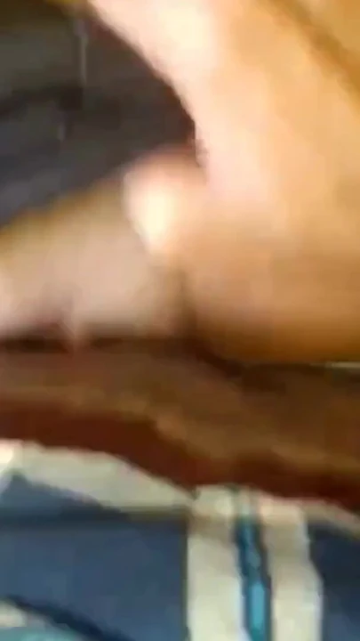Un momento potente da "La mia calda ragazza indiana scopata per la prima volta nella mia casa della mia amica 🏠 ragazza indiana calda 18+ sexsy - completo"