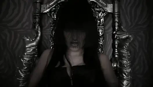 Fascinatrix...