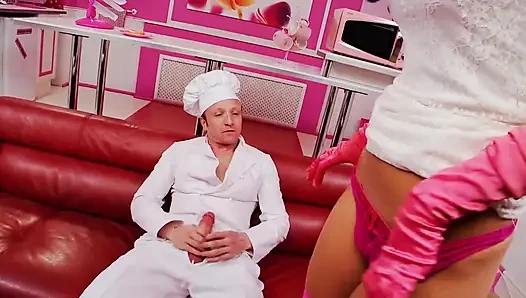 Pantat cewek nakal hot rambut hitam yang lagi sange dientot habis-habisan