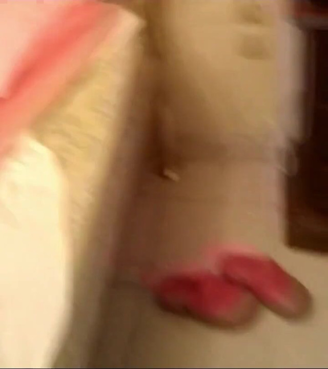 Genç erkek avcısı kaltak döllenmeyi seviyor...