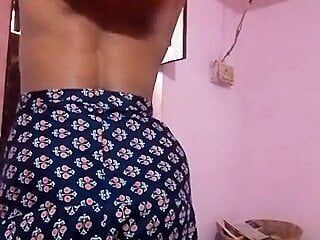 Swetha - обнаженное видео тамильской жены