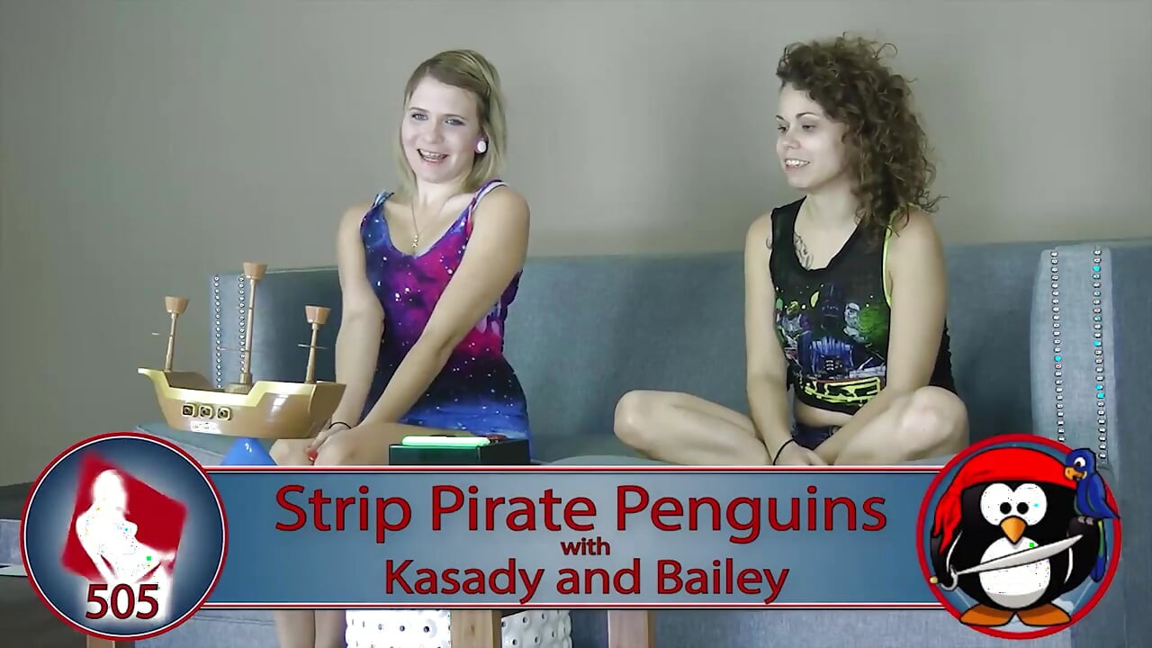 The Strip Pirate Penguins giành chiến thắng chân được bôi trơn