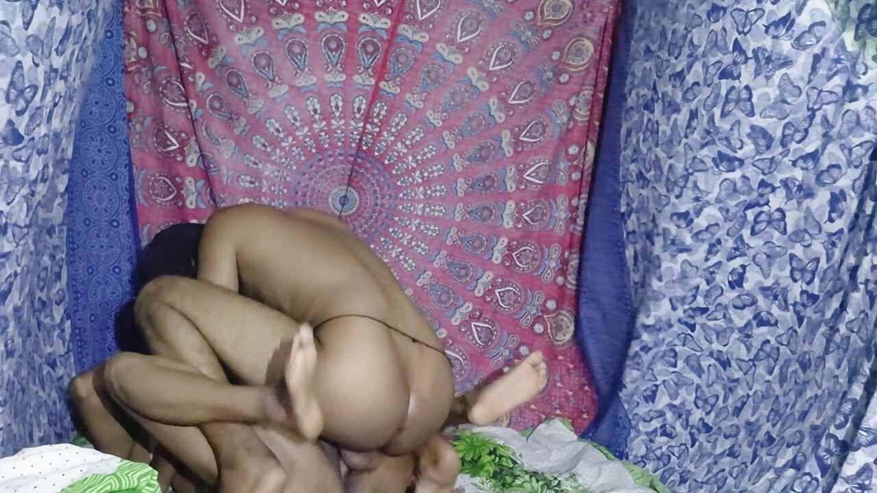 Delhi wali bhabhi ko kiya chudai boyfriend ne
