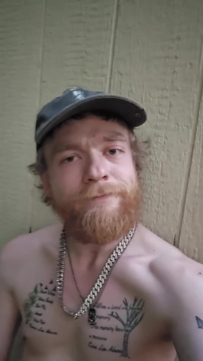 Horny stud masterbateing