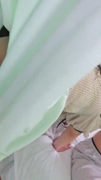 Part 4 My Girlfriend Who Came To Visit The Bed Next To Me Was A Strike, So If I Was Sexually Harassing Her Through the… | Clip 3