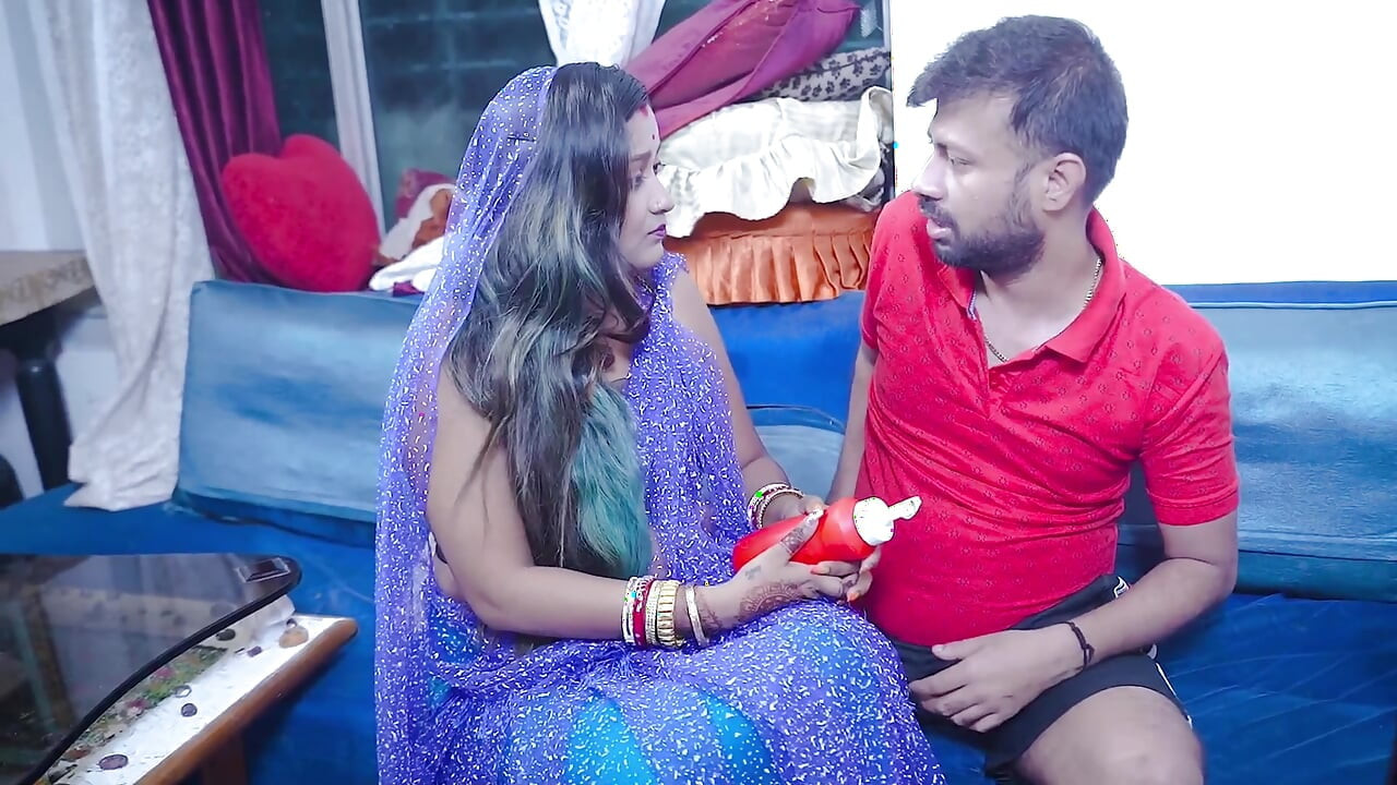 Devar ne jawab bhabhi ko apne land ka white souce pilaya
