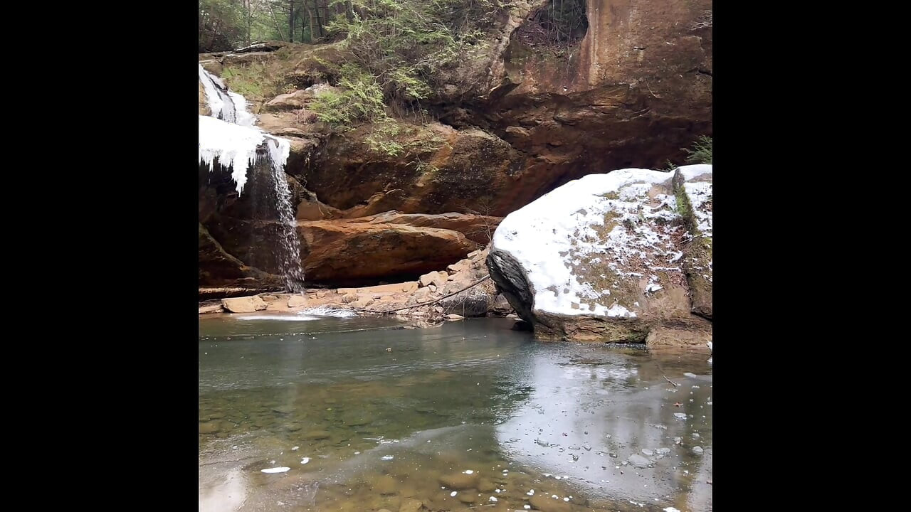 Shy  white pussy pounded In the wilderness