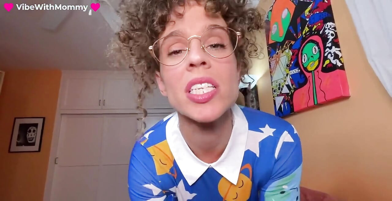 Cô Jizzle JOI dạy bạn cách chơi đúng cách với con cu và lỗ đít của bạn. Tôi chỉ cho bạn cách vuốt ve con cu to của tôi