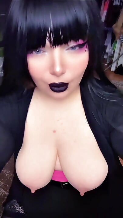 A week alone with your Dominant Step-Mommy