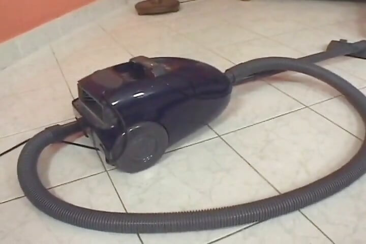 Irresistible Lesbian Chicks Shaving and Pleasing Each Other