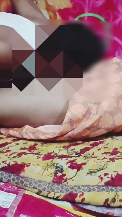 La belle-sœur desi a été baisée par son beau-frère à la manière desi | Clip 1