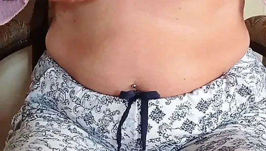 Грудь и увеличенные соски