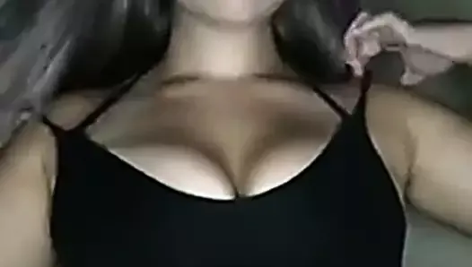 Webcam tit drop before bed