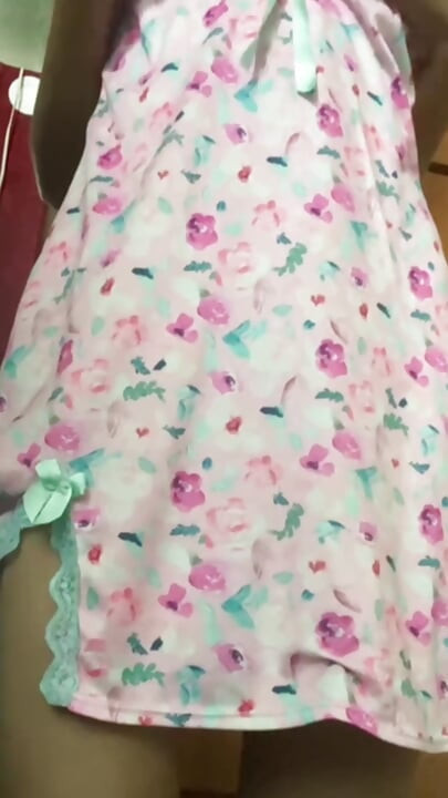 TEEN 18 IN PAJAMAS. Masturbation