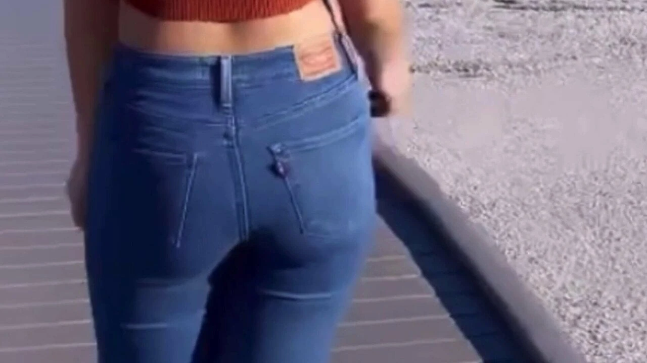 Cara vii big booty