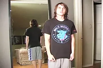 NA cast 2.2